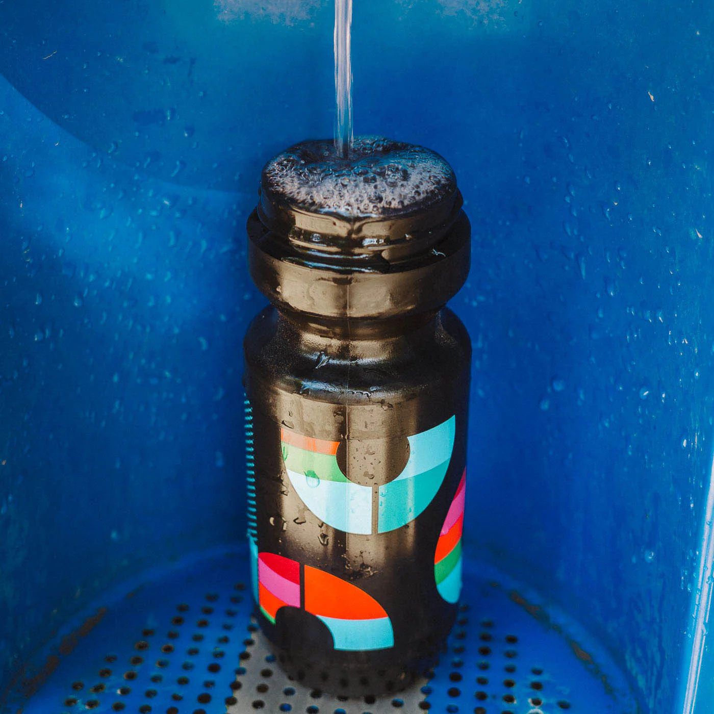 Decade Bottle - 22oz - Image 4