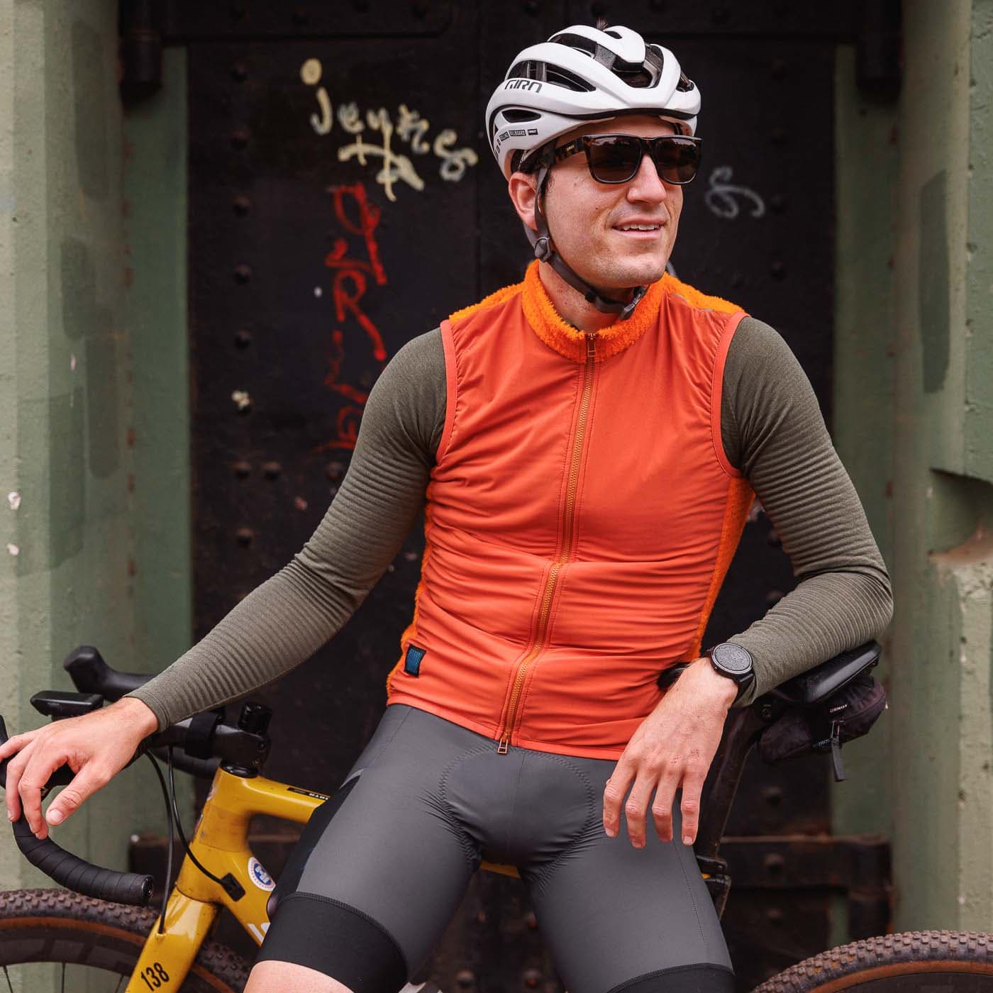 Men's Alpha Riding Vest - Mars - Image 10