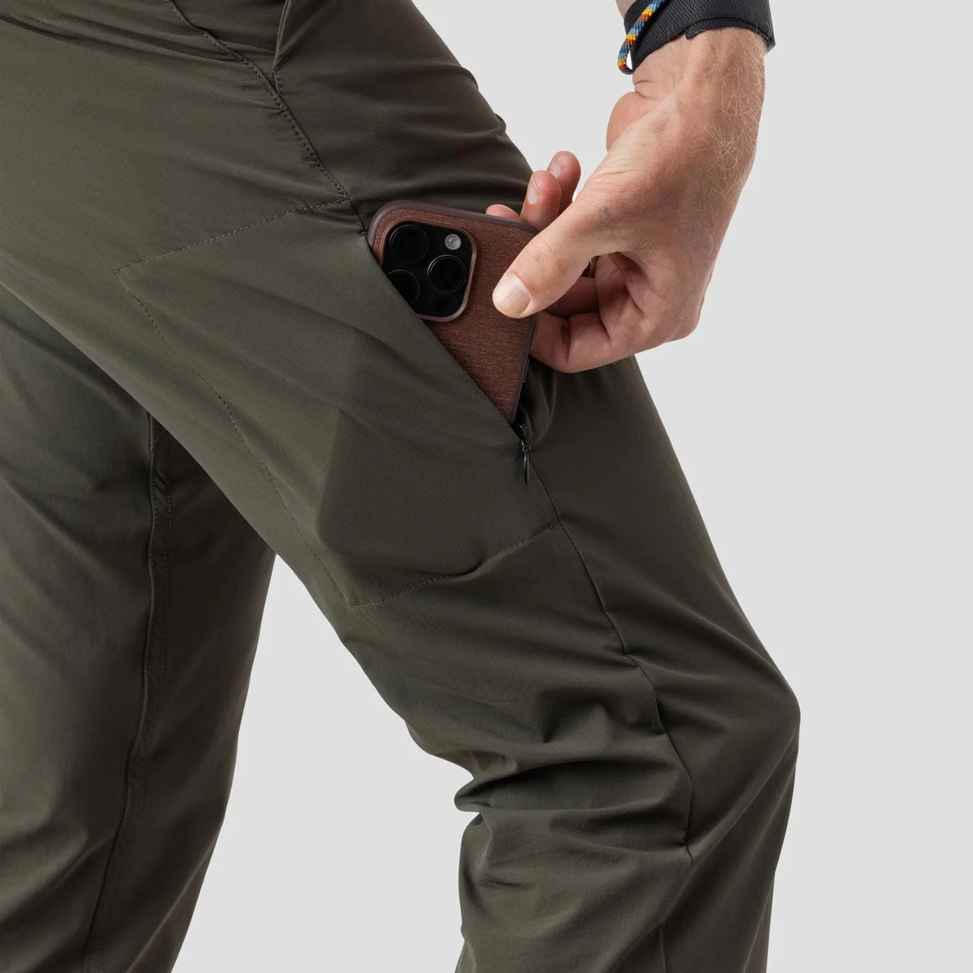 Men's Lightweight Mission Pants - Olive - Image 6