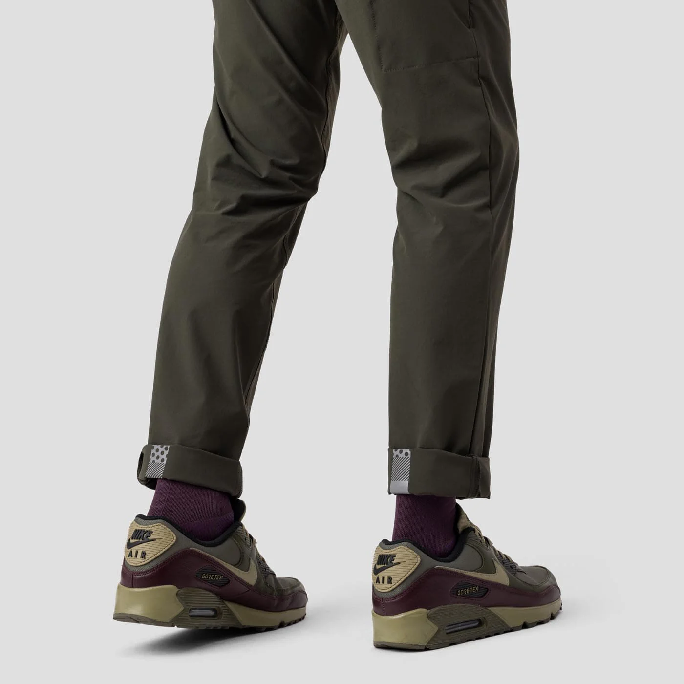 Men's Lightweight Mission Pants - Olive - Image 9