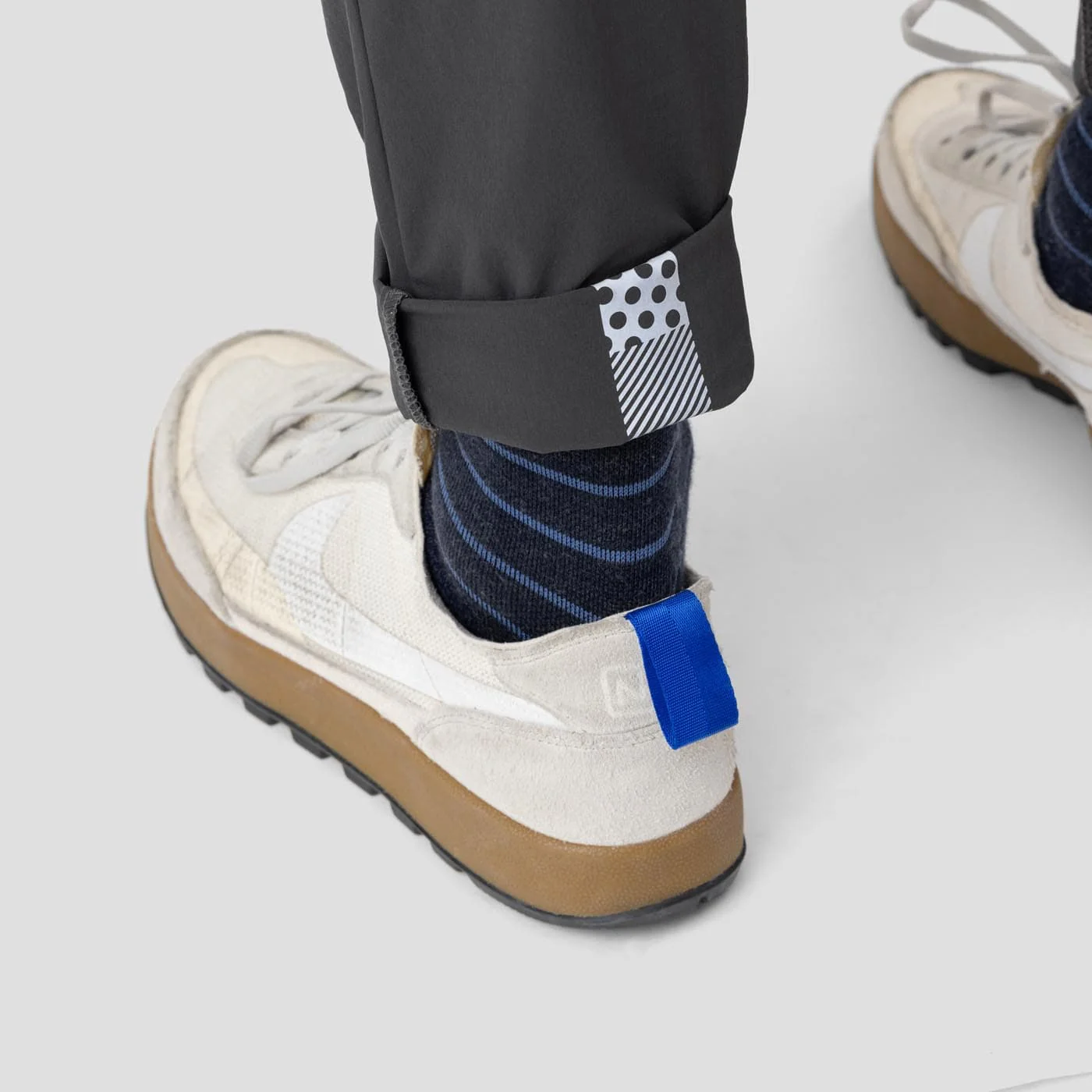 Men's Lightweight Mission Pants - Slate - Image 6