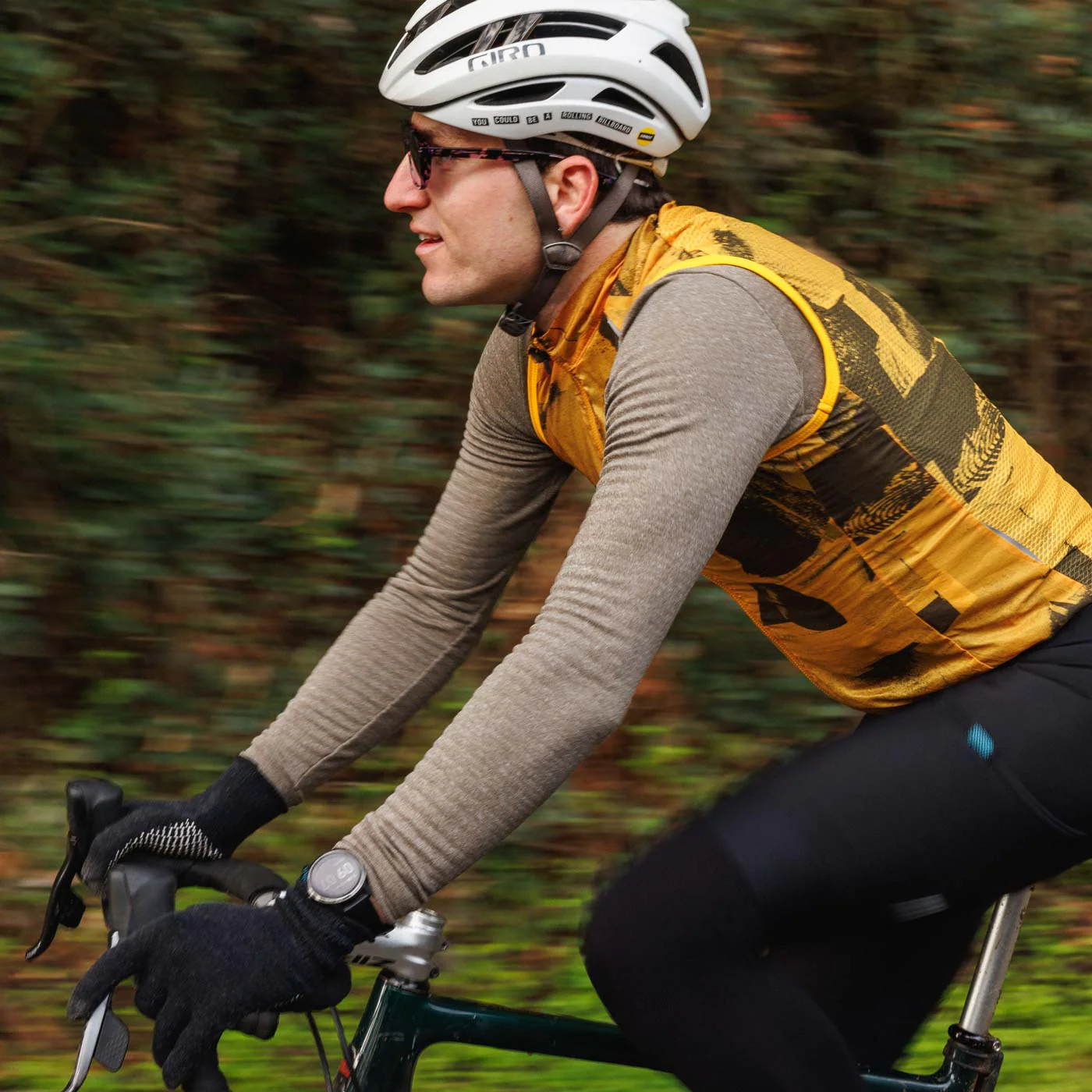 Men's Lightweight Vest - Clement Golden - Image 6