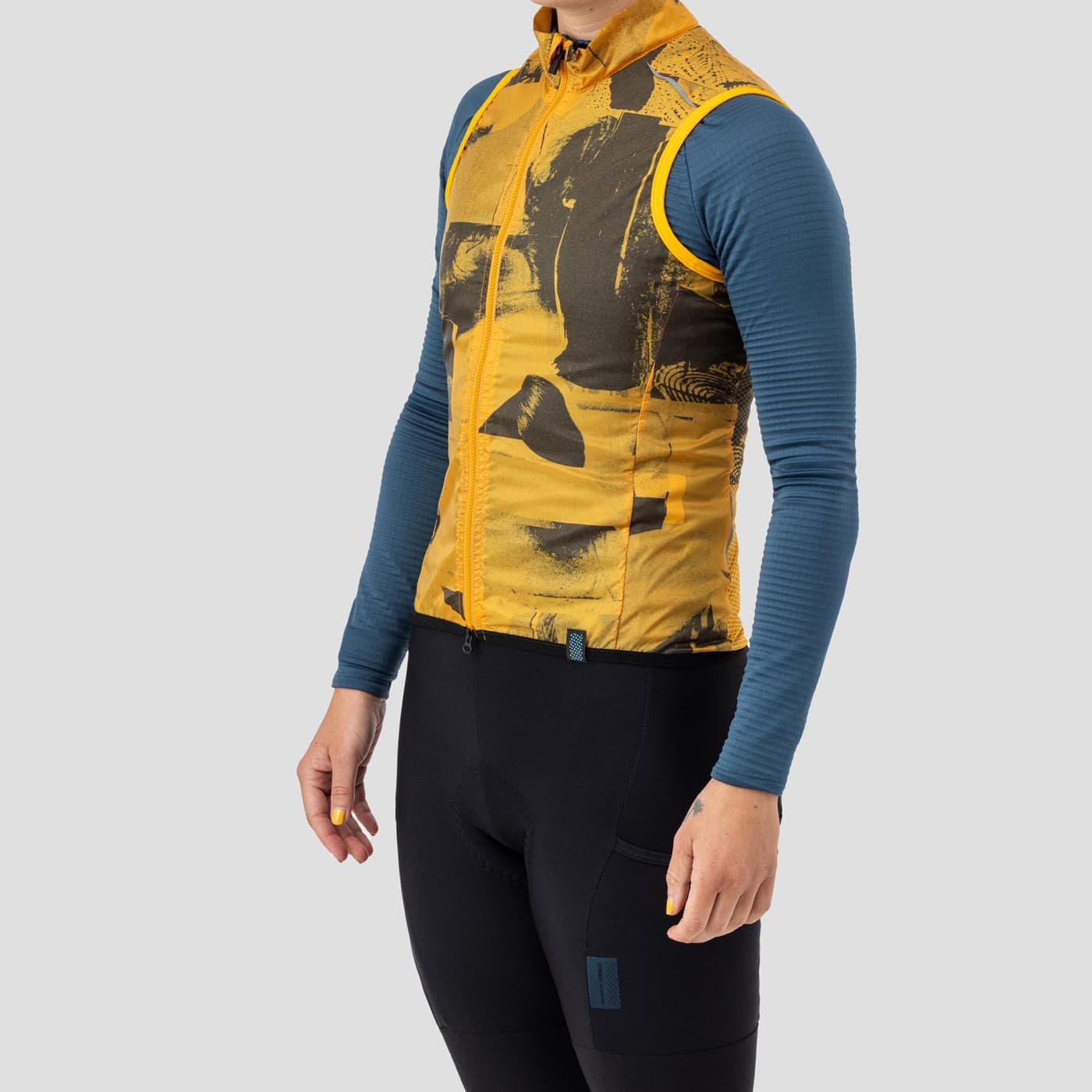 Women's Lightweight Vest - Clement Golden - Image 4